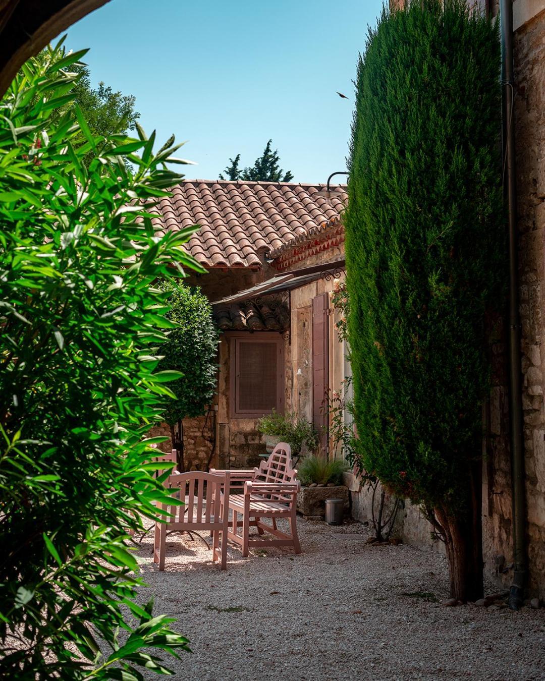 Hotel Mas Des Comtes De Provence Tarascon Zewnętrze zdjęcie