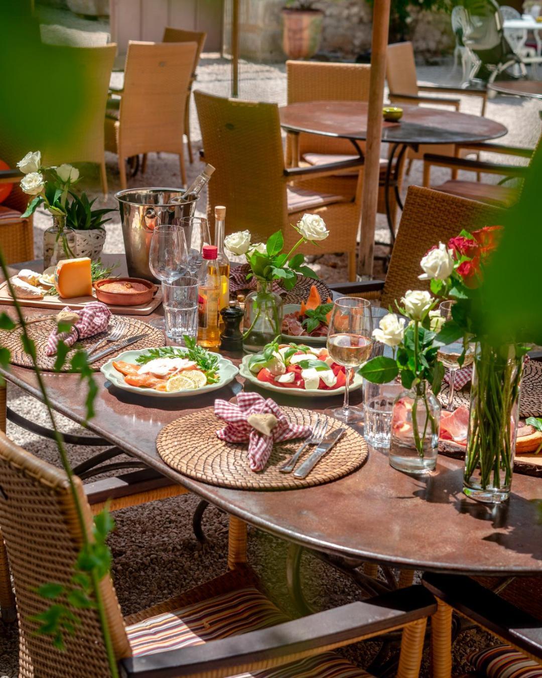 Hotel Mas Des Comtes De Provence Tarascon Zewnętrze zdjęcie