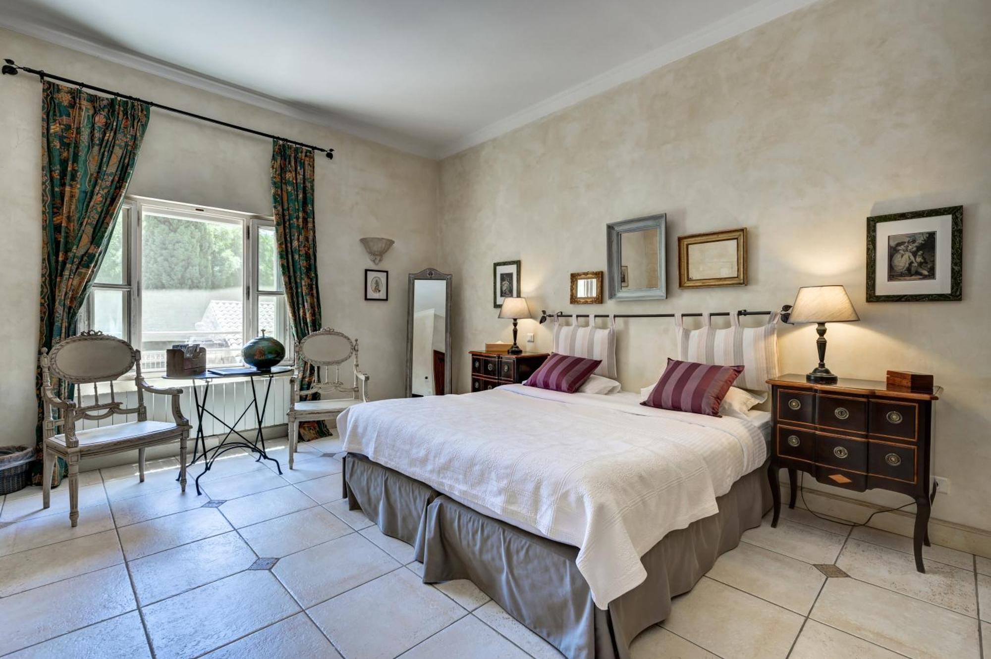 Hotel Mas Des Comtes De Provence Tarascon Zewnętrze zdjęcie