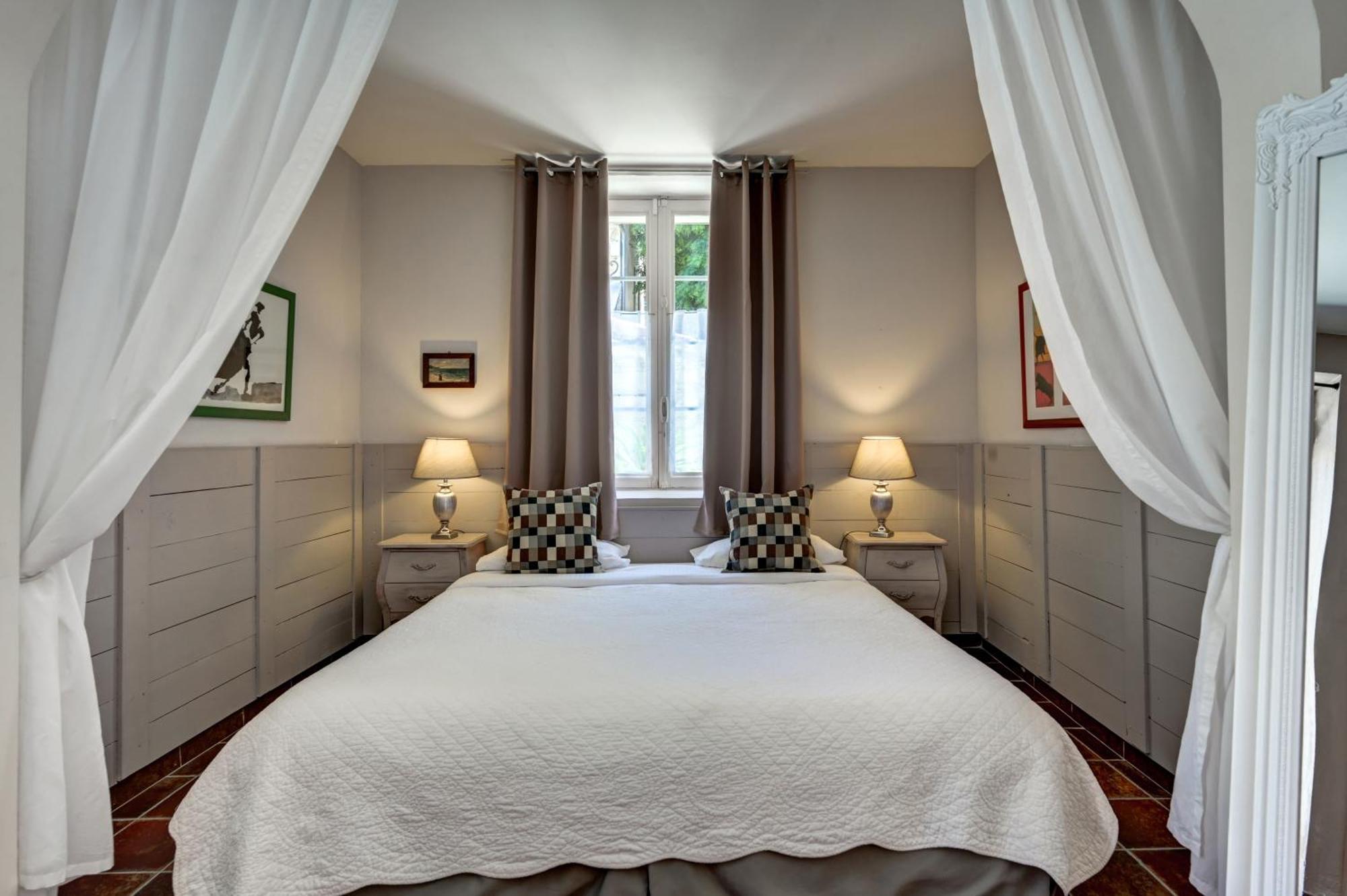 Hotel Mas Des Comtes De Provence Tarascon Zewnętrze zdjęcie