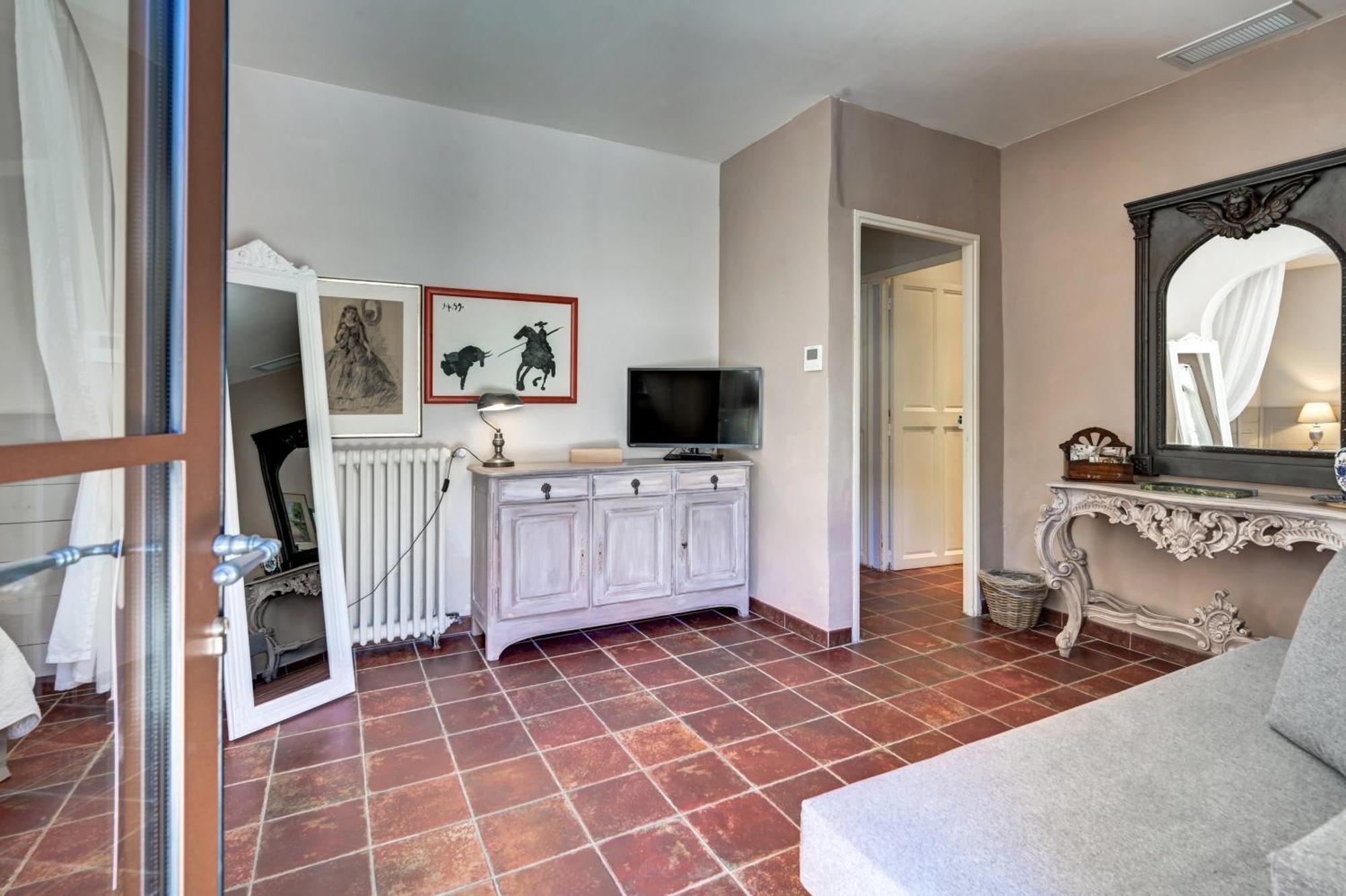 Hotel Mas Des Comtes De Provence Tarascon Zewnętrze zdjęcie
