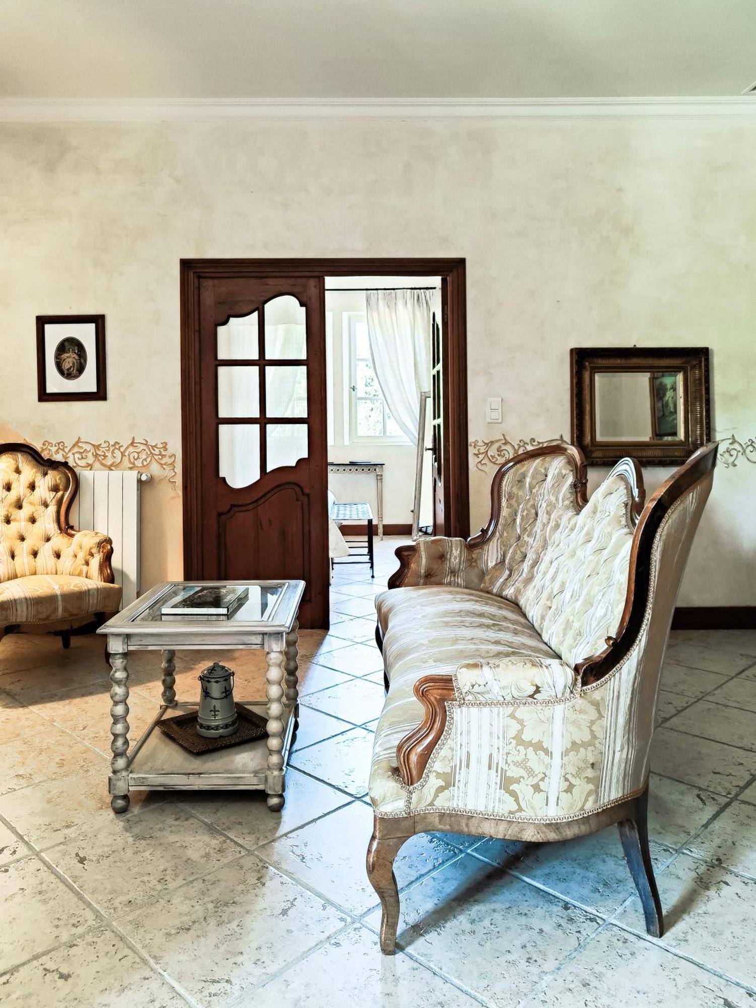 Hotel Mas Des Comtes De Provence Tarascon Zewnętrze zdjęcie